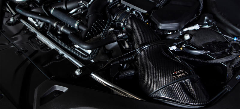 Eventuri BMW F9X M5/M8 Black Carbon intake met shrouds systeem