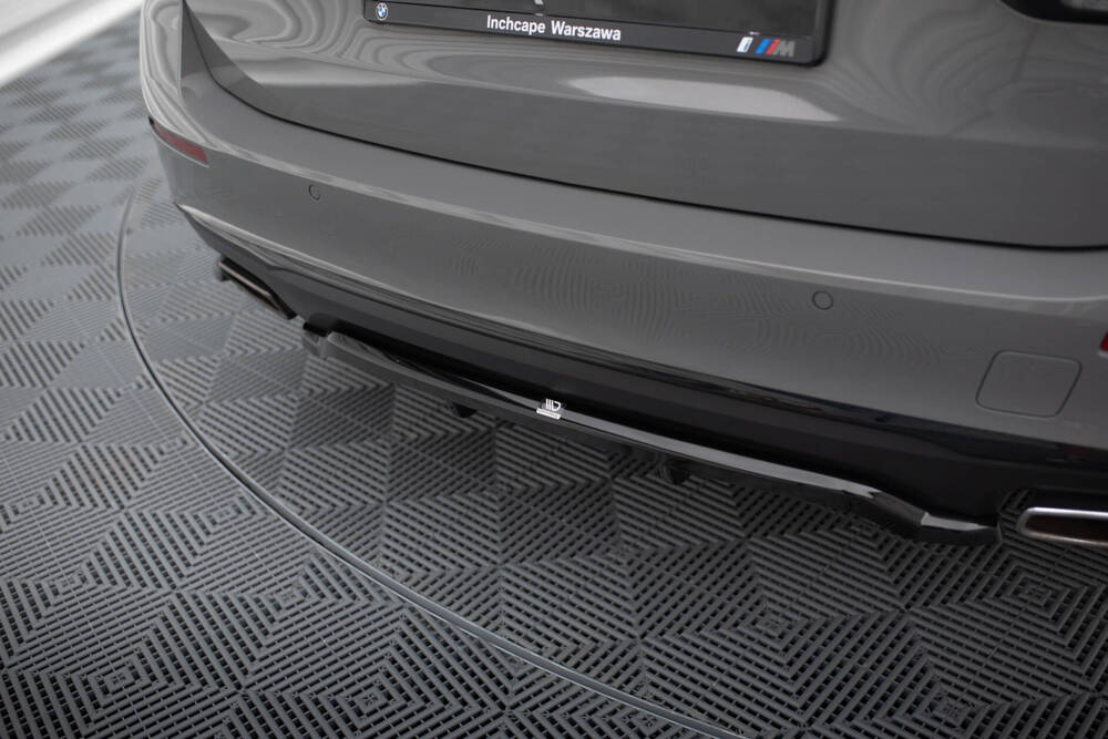Diffuser BMW 5 Serie FL Maxton Glans Zwart