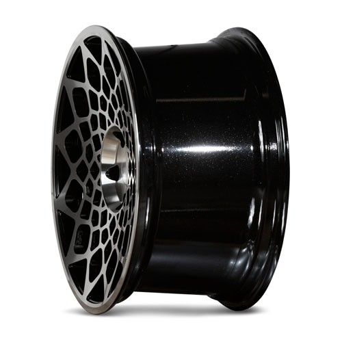 RADI8 B12 8.5x18 5X100 35 Gloss black machine face 57,1 Velgen