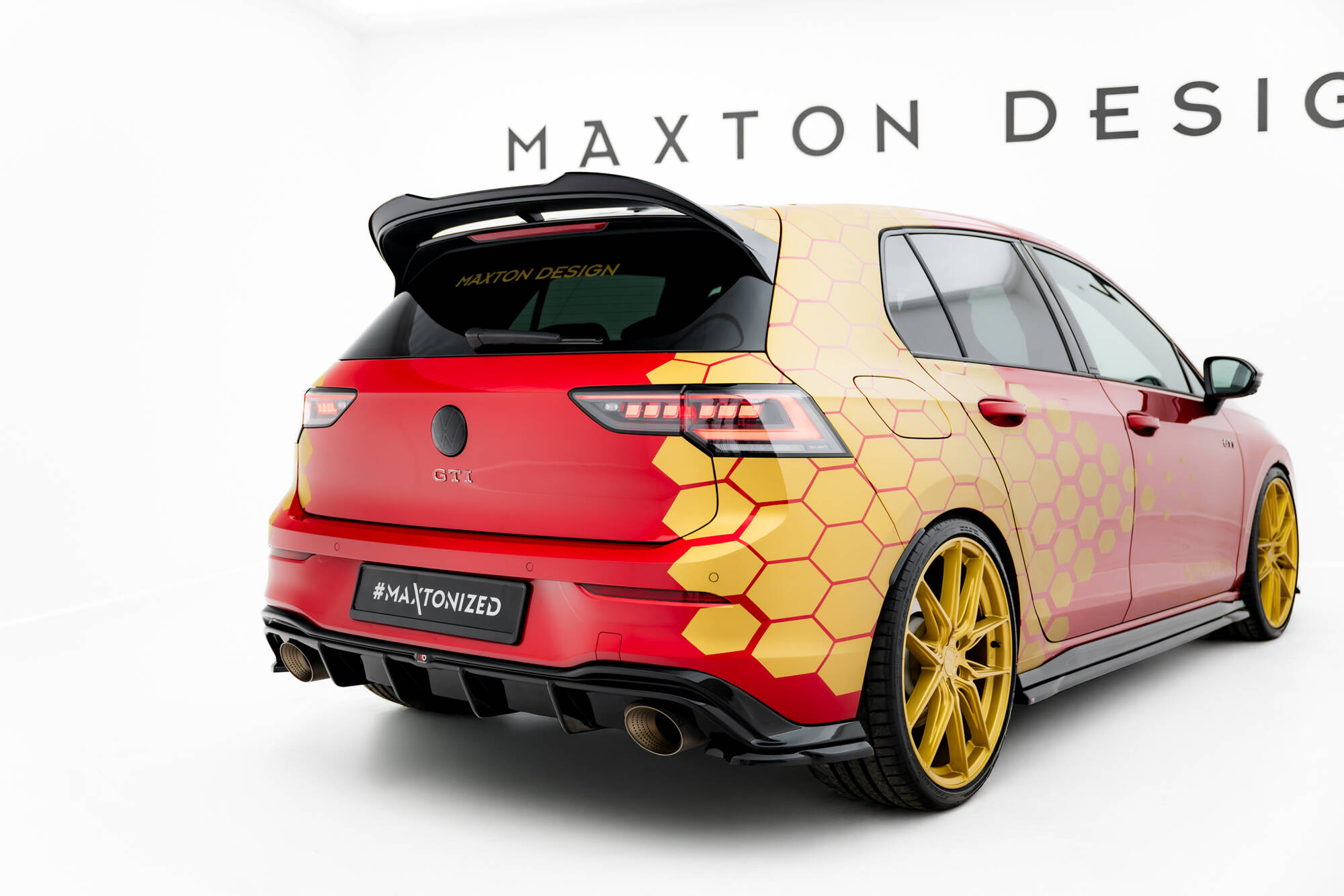 Bodykit V.1 Volkswagen Golf 8 GTI Clubsport Maxton Glanzend Zwart