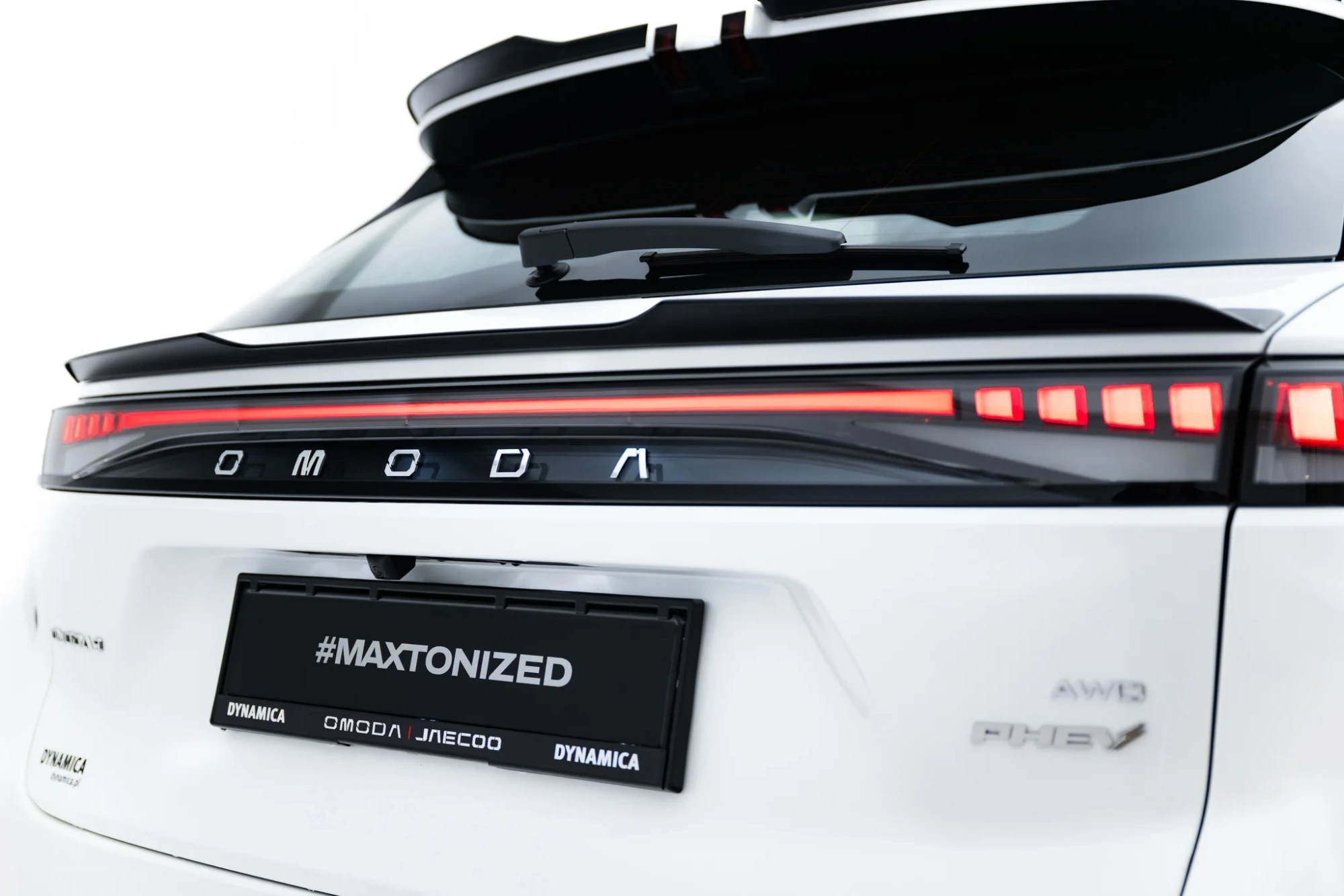 Bottom Spoiler Cap Omoda 9 Mk1 Maxton Glanzend Zwart