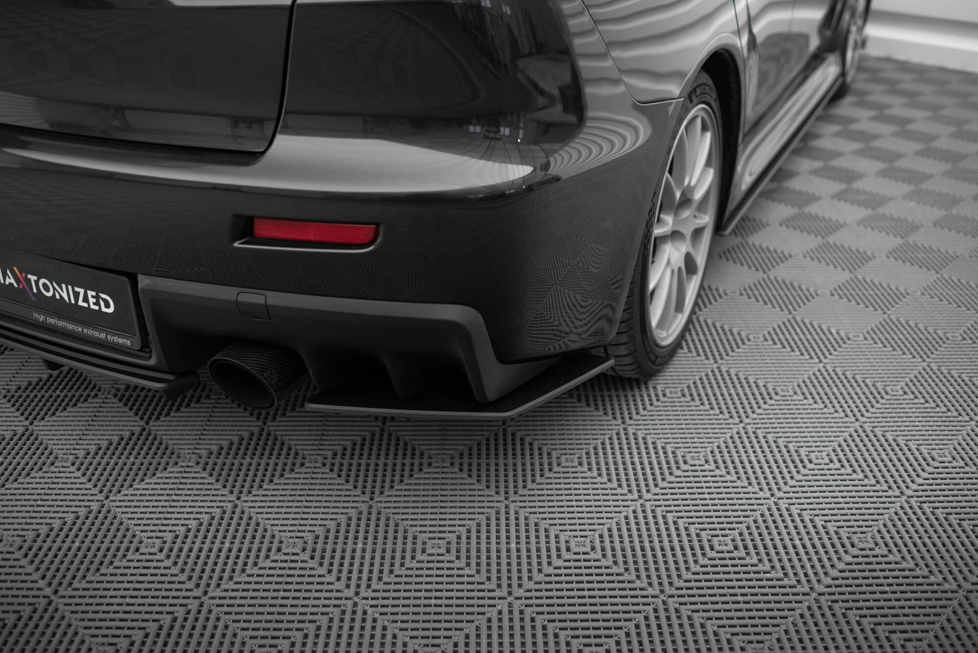 Street Pro Achterzij Spoilers Mitsubishi Lancer EVO X Maxton Glanzend zwart