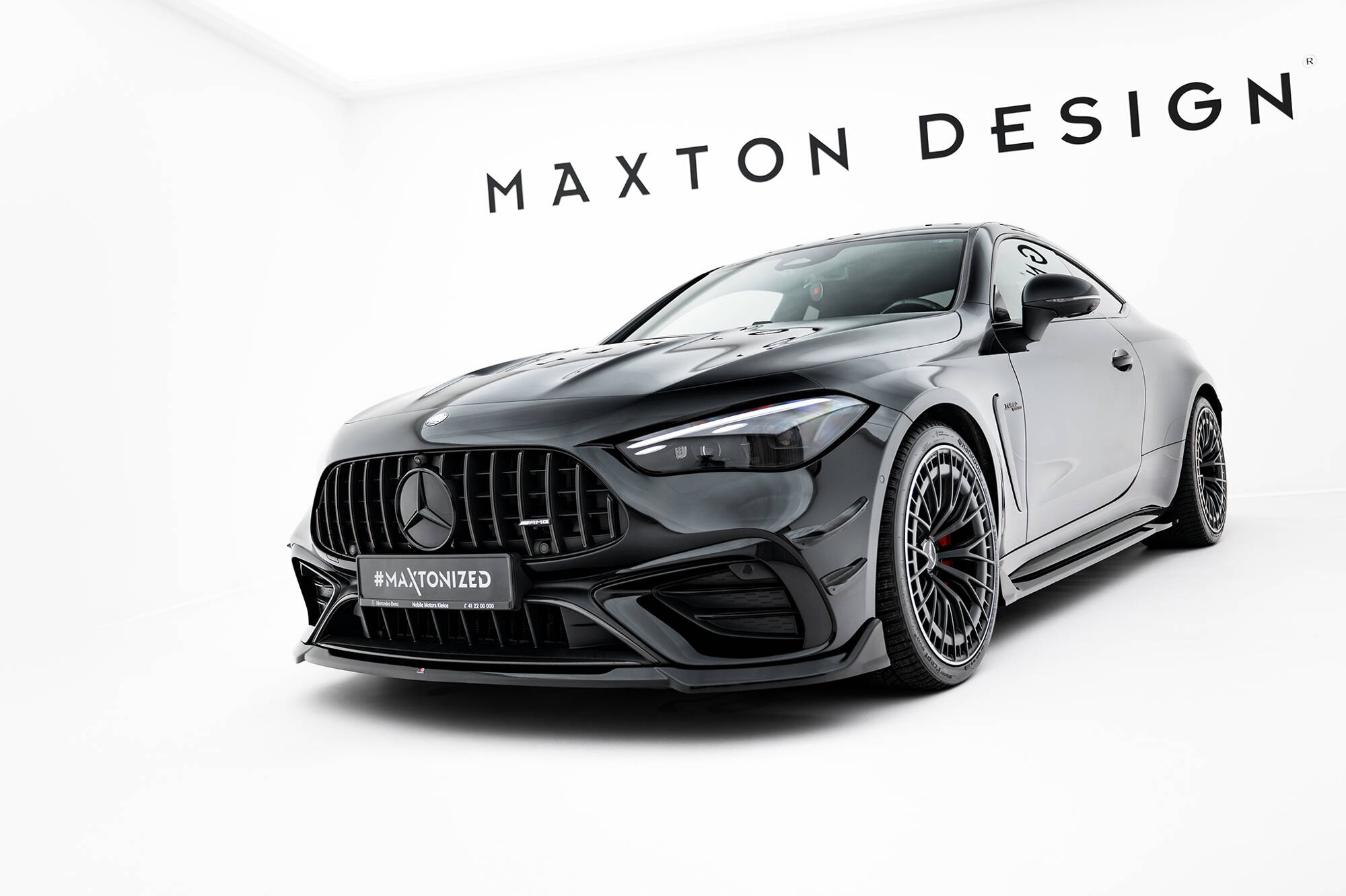 Voorspoiler V.1 Mercedes-AMG CLE 53 / AMG-Line C236 Maxton Glanzend zwart