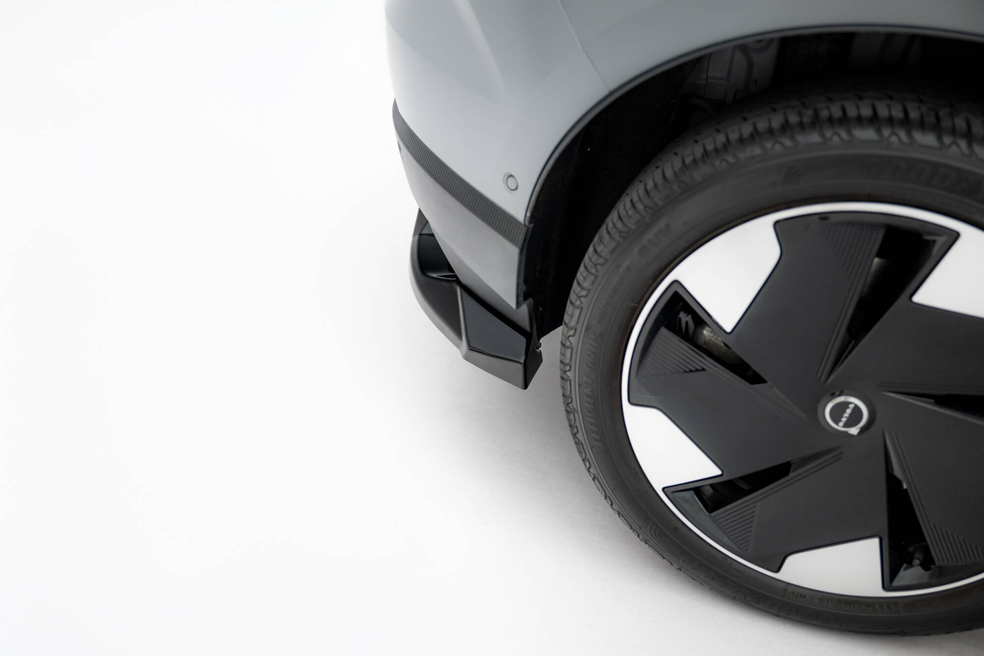 Achter diffuser Volvo EX30 MK1 Maxton Glanzend zwart