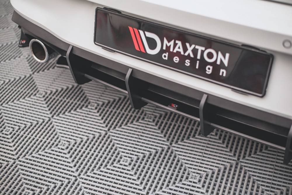 Diffuser Street Pro Volkswagen Golf 8 GTI Maxton