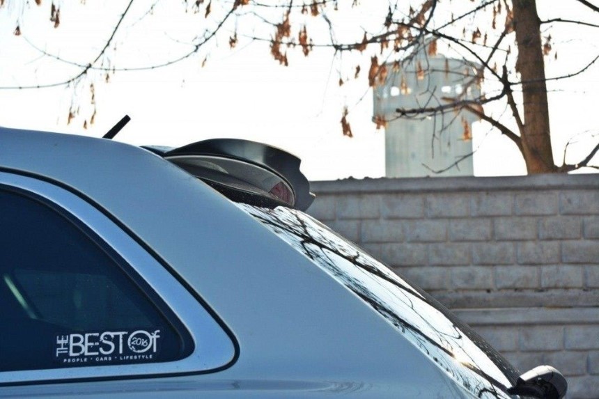 Spoiler cap Mazda CX-7 Maxton Design glans zwart