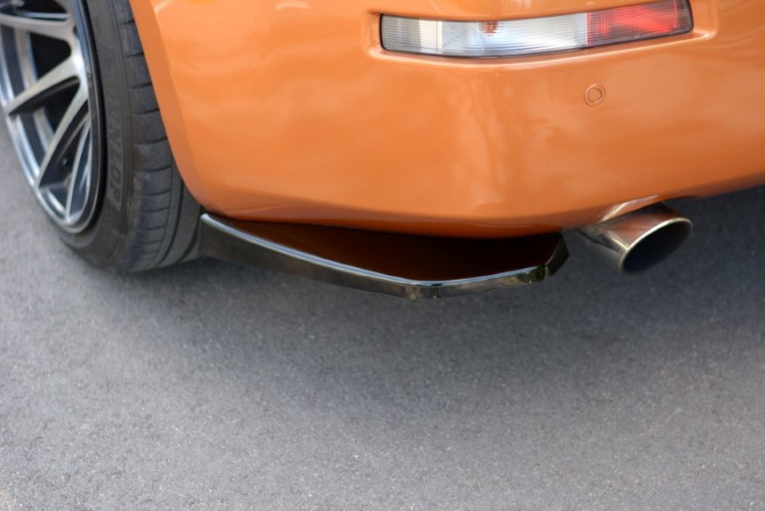Achterzijde skirts Nissan 350Z Maxton Design glans zwart