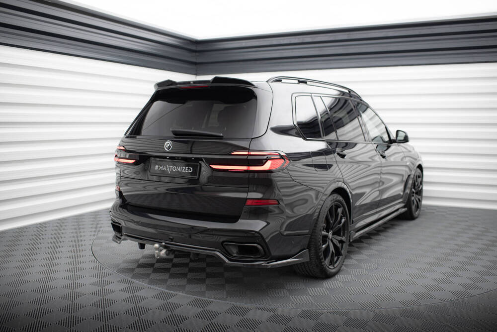 Bodykit BMW X7 M-Pack G07 Facelift Maxton Glanzend zwart
