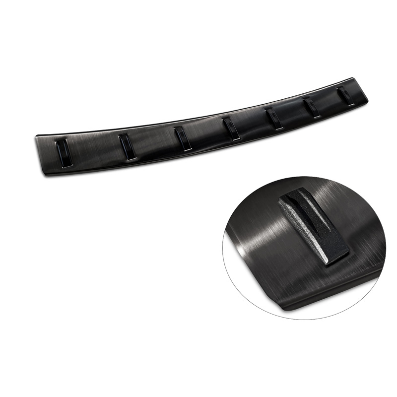 Zwart RVS Achterbumperprotector  Skoda Fabia III Combi 2014-2018 'STRONG EDITION'