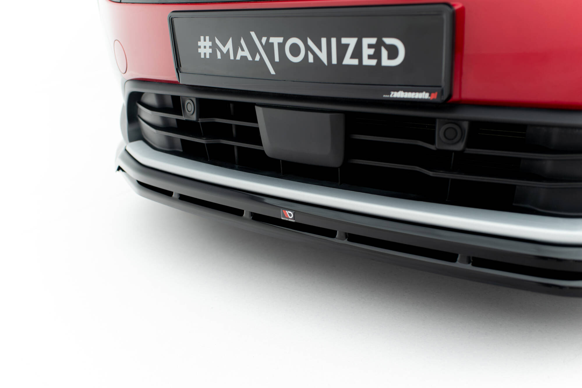 Voorspoiler Ford Tourneo Courier MK2 Maxton Glanzend zwart