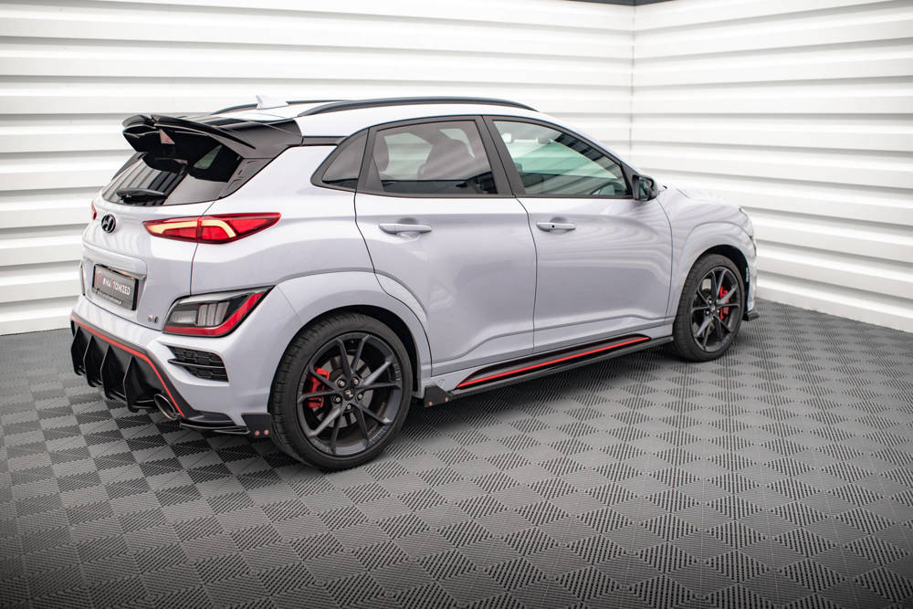 Zijskirts V.1 met Canards Hyundai Kona N Maxton Glans Zwart