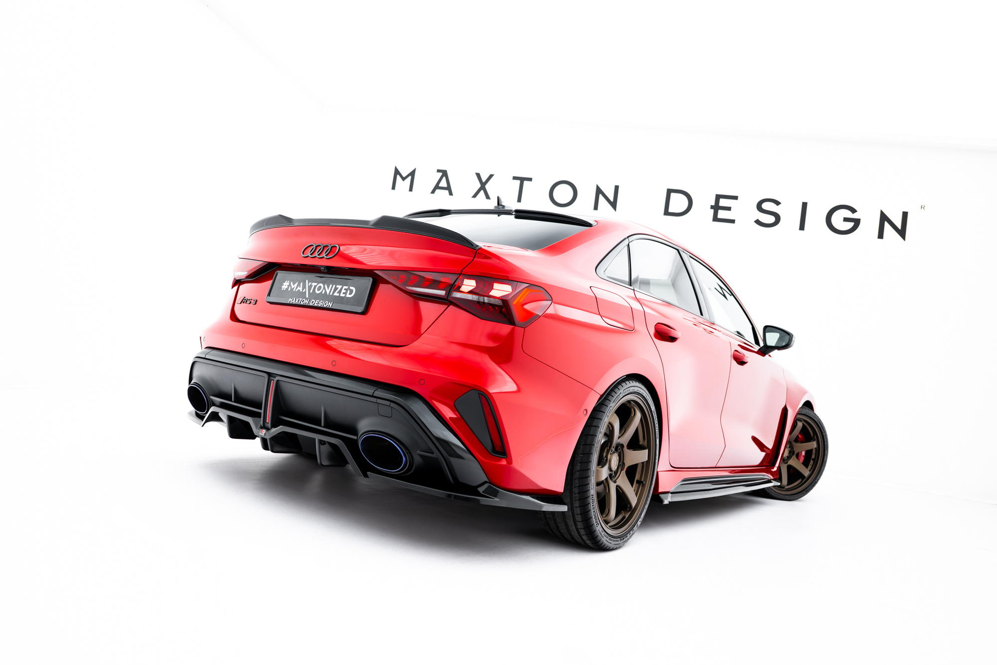 Diffuser Audi RS3 Limousine 8Y Facelift Maxton Glans Zwart