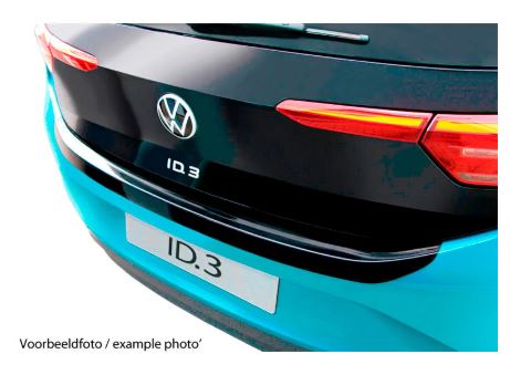 ABS Achterbumper beschermlijst  Audi Q6 e-tron (GFB) 2024- Glanzend zwart