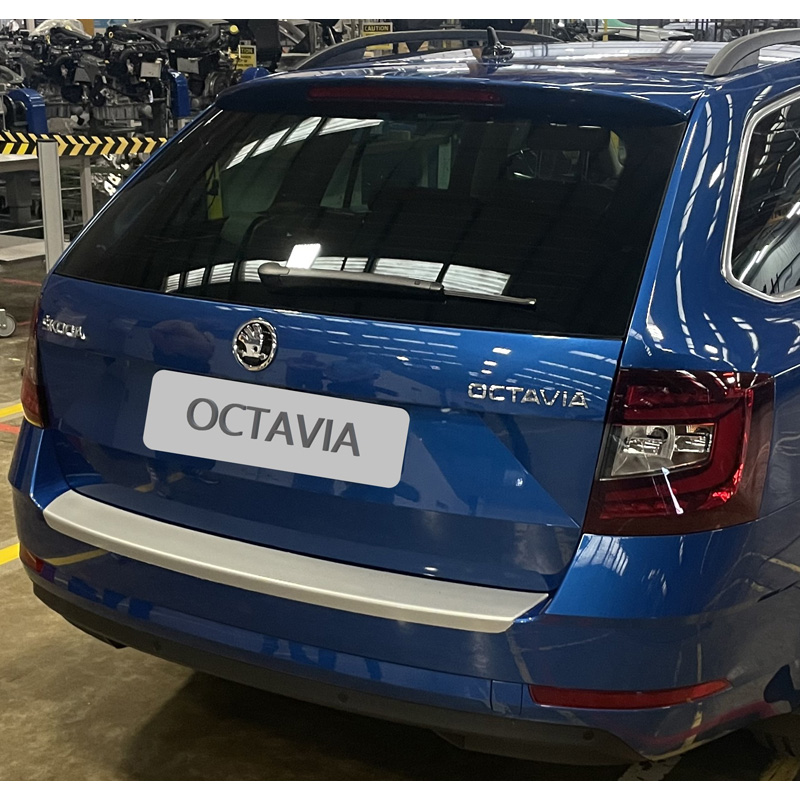 ABS Achterbumper beschermlijst  Skoda Octavia III FL Kombi 2017-2020 (excl. VRS) Zilver