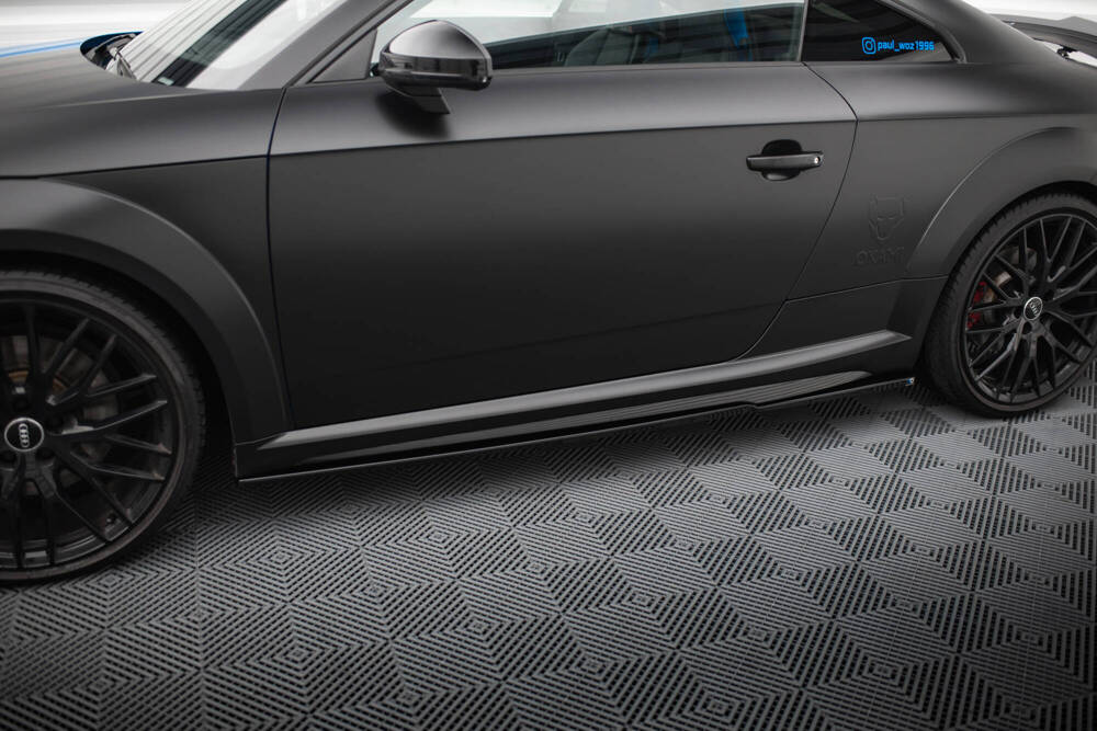 Zijskirts Audi TT S-Line / TTS 8S FL Maxton Glans Zwart