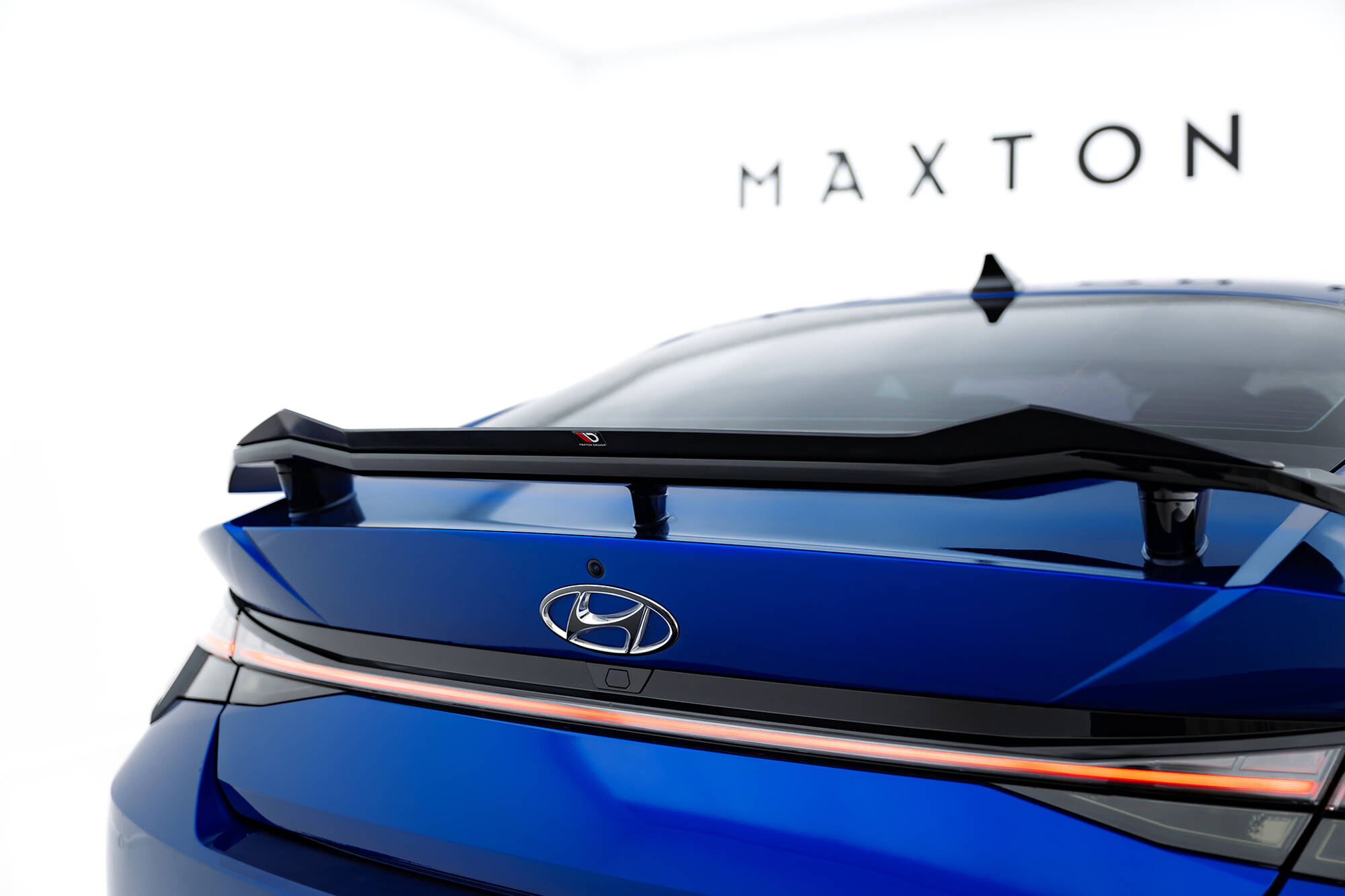Spoiler Cap Hyundai Elantra N MK7 Maxton Glanzend zwart