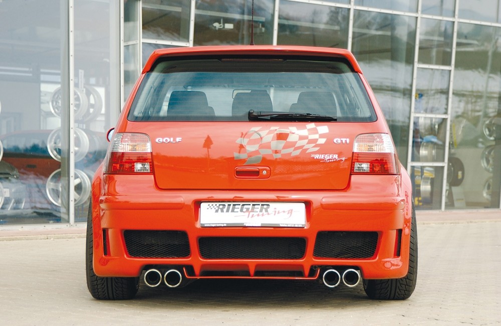Achterbumper RS-4-Look met geopende air intake VW Golf IV Rieger