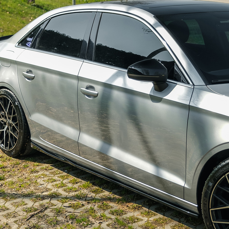 Oneway Complete bodykit  Audi A3 (8V) Sedan Facelift 2016-2020 (dubbele uitlaat L/R) - Glanzend zwart