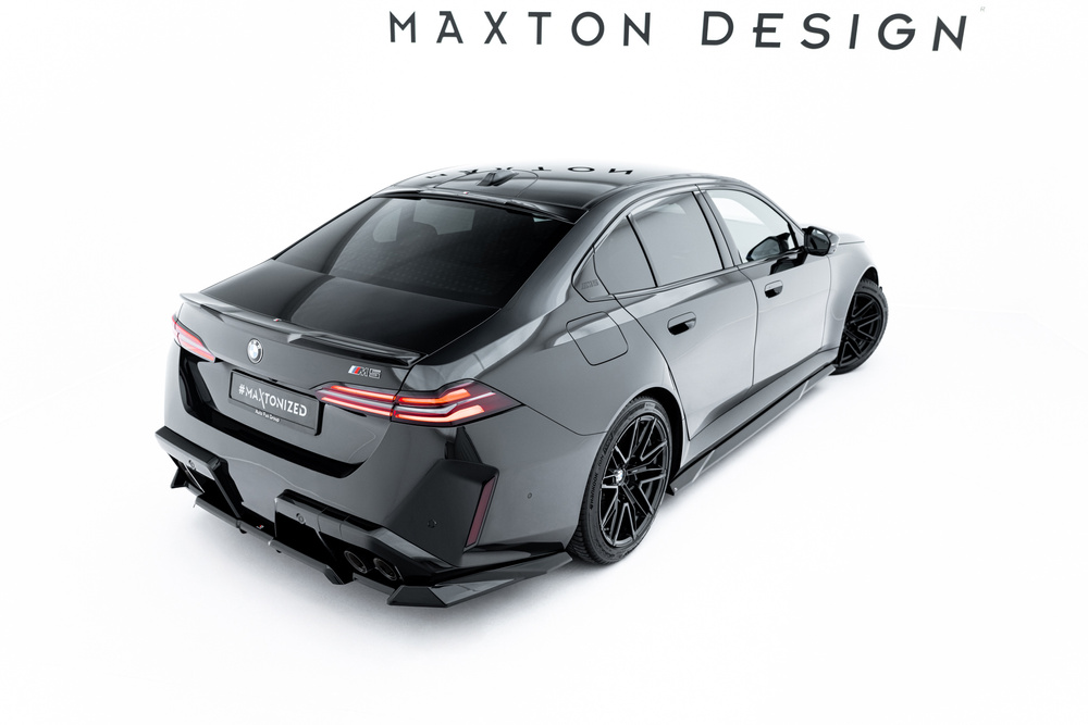 Verlenging Van De Achterruit BMW M5 Sedan G90 Maxton