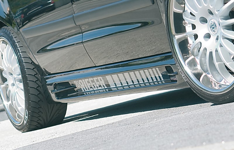 Zijskirts VW Sharan met 2 schacht en 2 uitsnedes Rieger