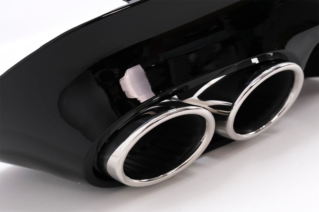 Diffuser Mercedes CLA C118 glans zwart met Sierstukken