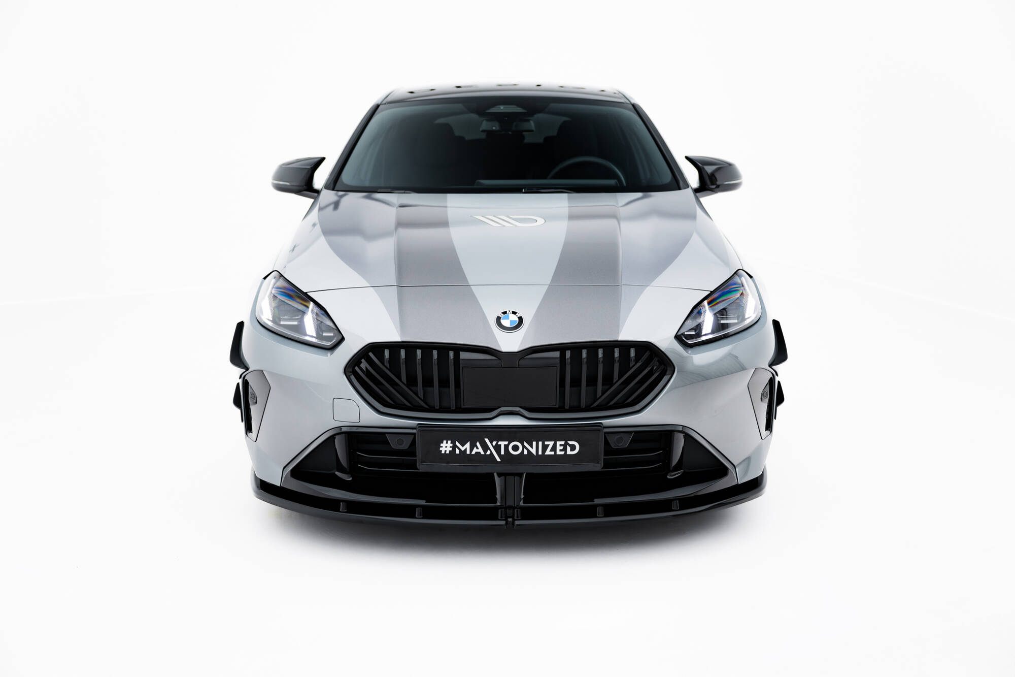 Voorspoiler V.1 BMW M135i / 1 M-Pack F70 Maxton Glanzend zwart