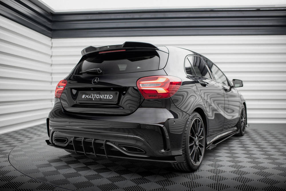 Diffuser met Canards Street Pro Mercedes A Klasse AMG Line W176 FL Maxton