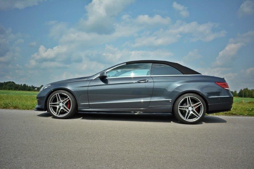Zijskirts Mercedes E W212 Maxton Design glans zwart