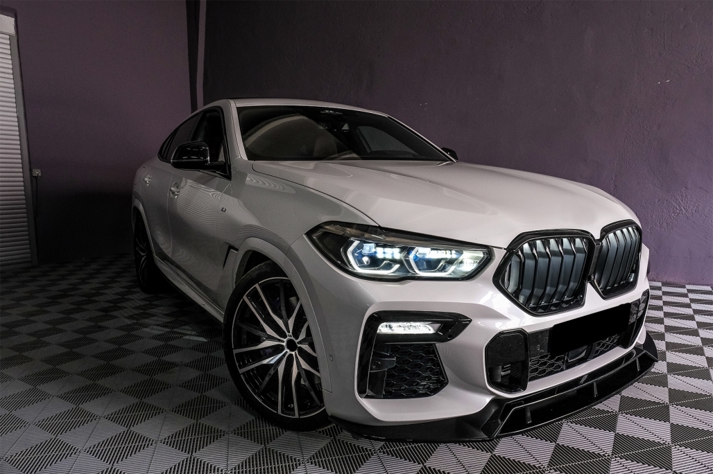 Bodykit BMW X6 G06 M-Tech Black Knight Design Glans Zwart
