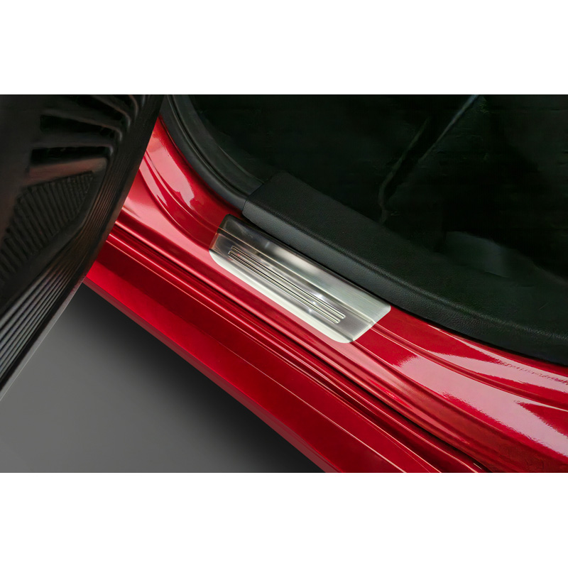 Avisa RVS Instaplijsten  Suzuki Swift VI 2024- 'Lines' - 4-delig