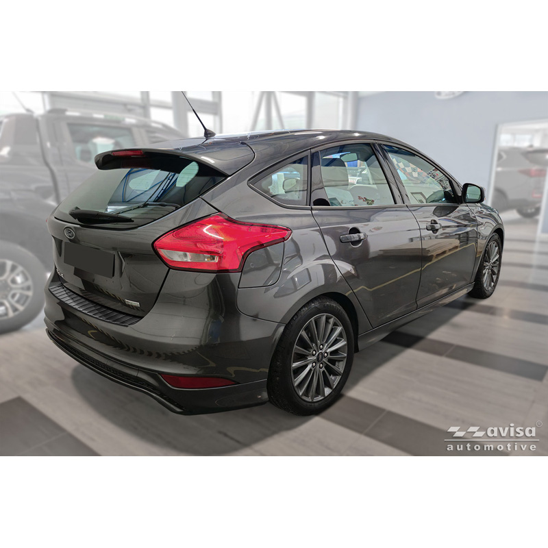 Zwart RVS Achterbumperprotector  Ford Focus III HB Facelift 2014-2018 & Fiësta 2017-2023 'Ribs'