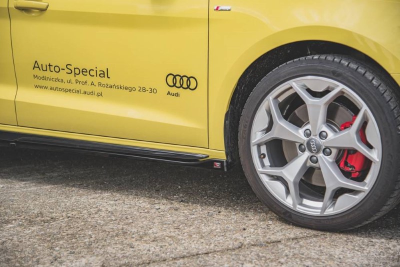 Zijskirt diffuser Audi A1 S-line GB glanzend zwart