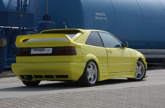 Zijskirts Breedversie 1 VW Corrado Polyester Rieger