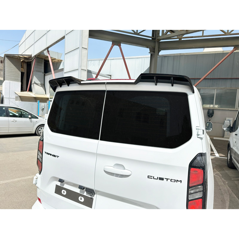 Dakspoiler V.2  Ford Transit Custom (V710) 2023- & Volkswagen Transporter T7 2024- (met 2 achterdeuren) (PU)