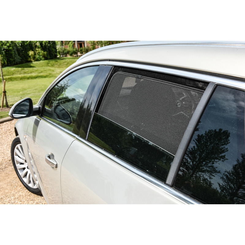 Privacy Shades Opel Insignia sportstourer 2009-