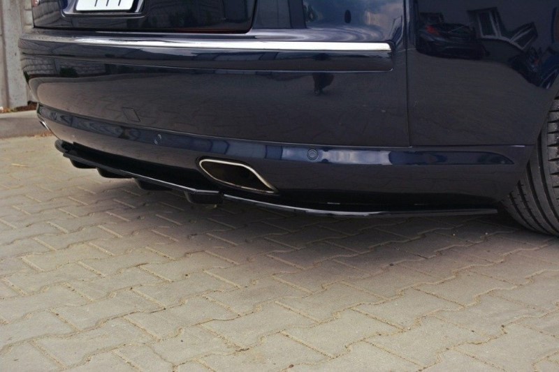 Diffuser Audi  A8 W12 D3 (Met verticale bar) Maxton Glanzend Zwart