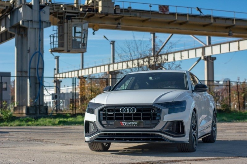Voorspoiler Audi Q8 S-Line / SQ8 Maxton Glans Zwart