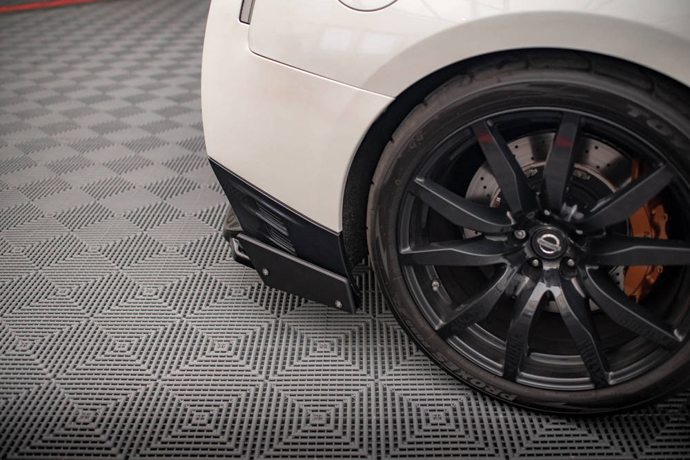 Diffuser met Canards Nissan GTR R35 11-16 Maxton Glans Zwart