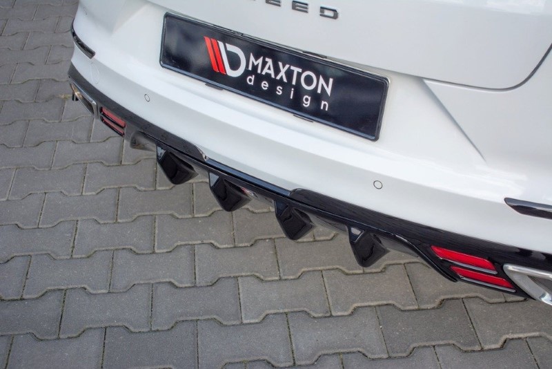 Achter Aanzet Kia ProCeed GT Mk 3 Glanzend Zwart