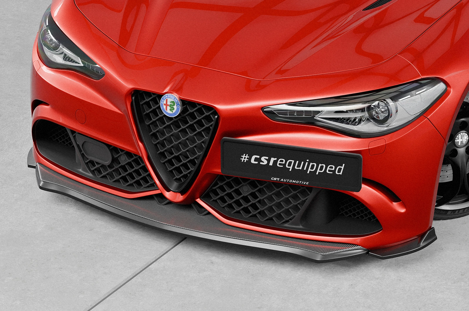 Voorspoiler Alfa Romeo Giulia Quadrifoglio glans zwart