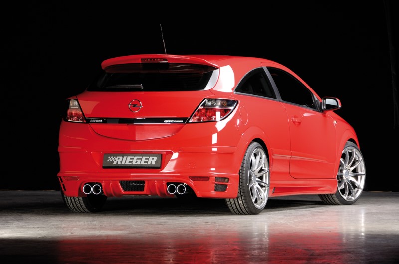 Achteraanzet Opel Astra H GTC Rieger(inclusief gaas)