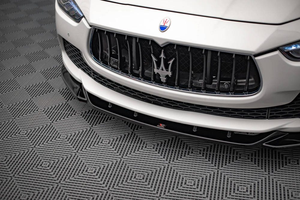 Front splitters V.1 Maserati Ghibli Mk3