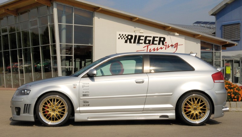 Zijskirts Audi A3 8P 3-5 Deurs Rieger met uitsned