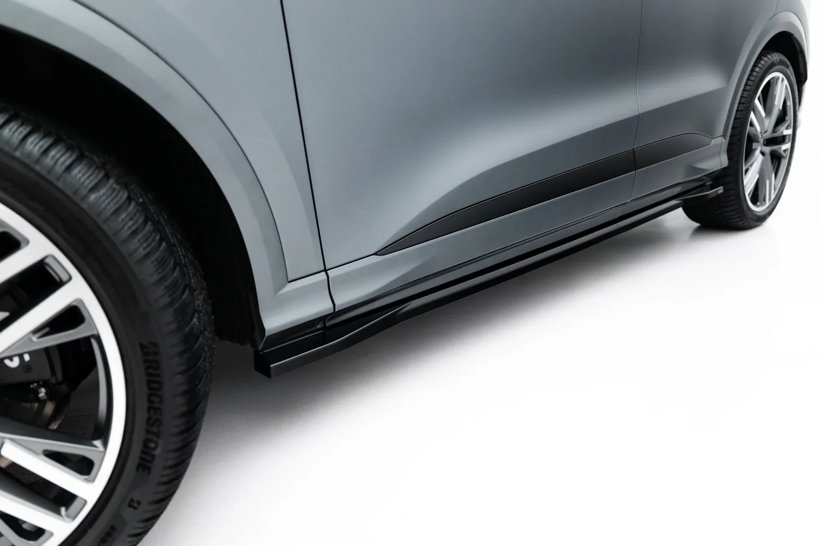 Zijskirts Audi SQ5 / Q5 S-Line Sportback / SUV Mk3 Maxton Glans Zwart