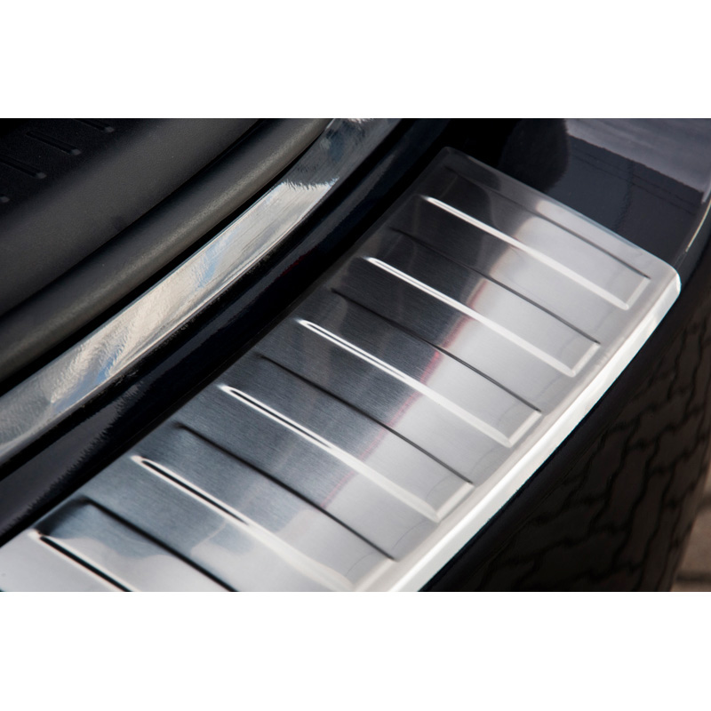 RVS Achterbumperprotector Toyota Avensis III Sedan Facelift 2015