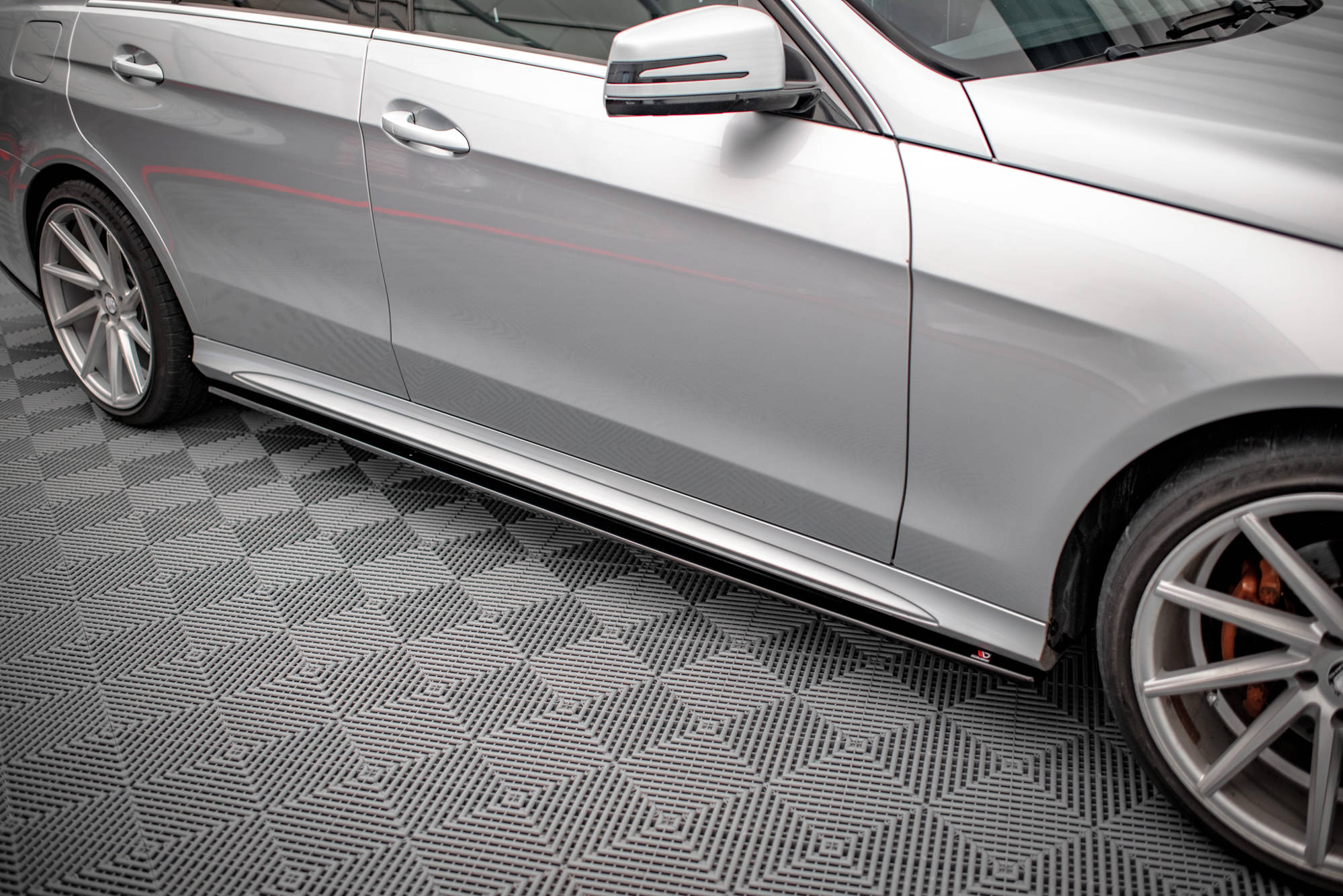 Bodykit Mercedes-Benz E AMG-Line Sedan W212 Facelift (2012–2016)