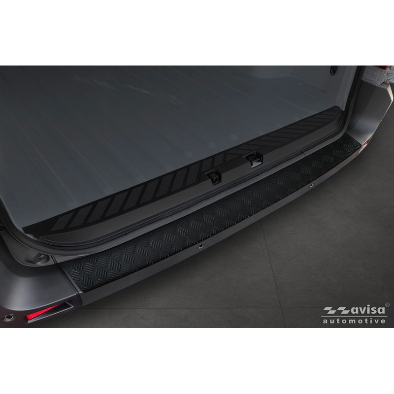 Avisa Matzwart Aluminium Achterbumperprotector  Renault Master IV 2024- 'Riffled Plate'