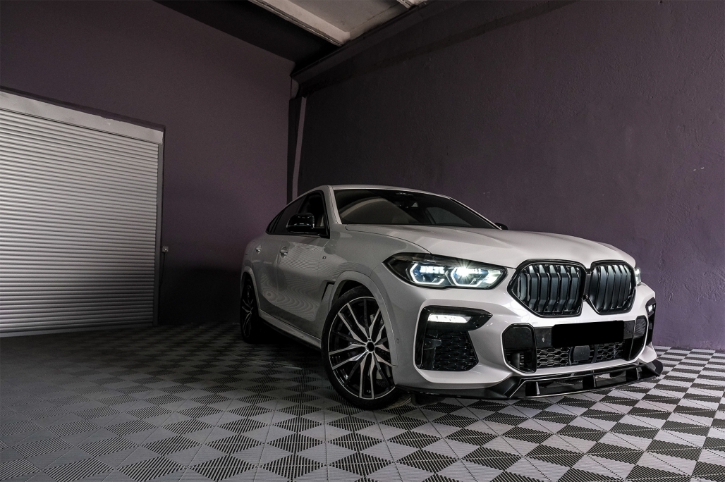 Bodykit BMW X6 G06 M-Tech Black Knight Design Glans Zwart