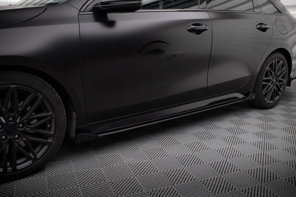 Zijskirts met Canards Kia Proceed GT FL Maxton Street Pro