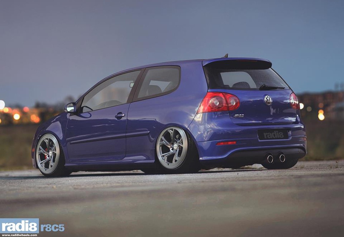 RADI8 C5 8.5/9.5x18 5x100 35 Dark Mist 66,6 Velgen